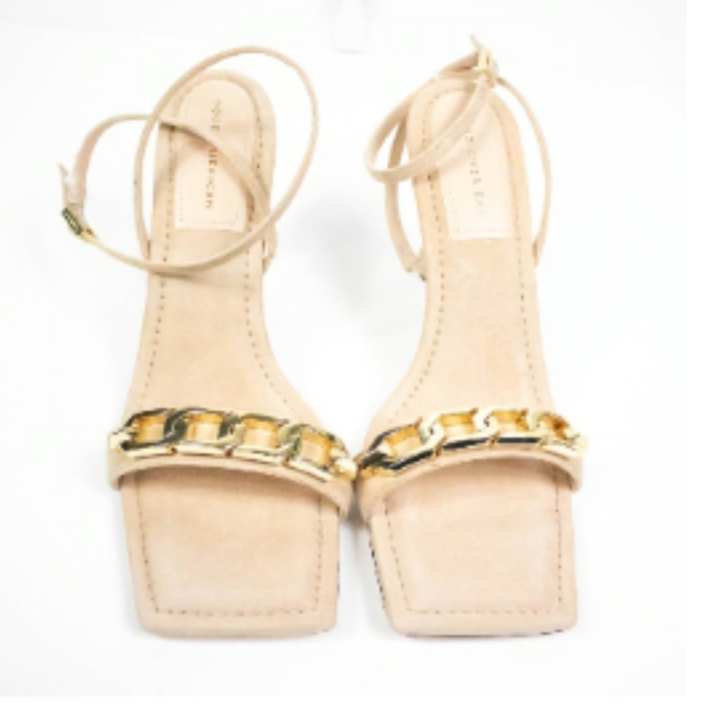 NWOT Women's Good American Suede Ankle Strap Gold Chain 4" Heels - Picture 5 of 8